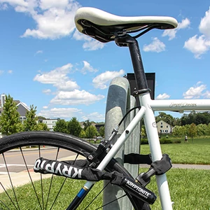 Lakat és biztosítás?