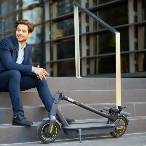 Segway Ninebot KickScooter MAX G2 E e-roller RTH-Shop.hu