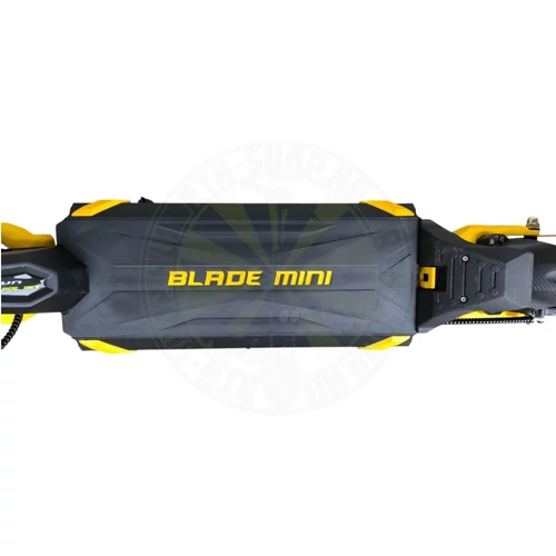 Teverun Blade MIni Ultra 2x5000W elektromos roller RTH-Shop.hu