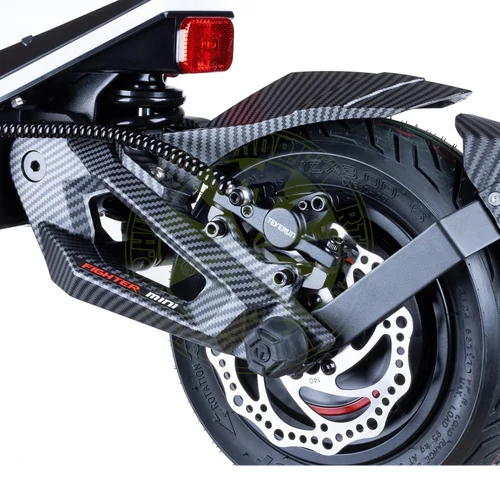 Teverun Fighter Mini dual elektromos roller karbon 2000W, 60km/h, 80km hatótáv RTH-Shop.hu
