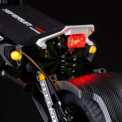 Teverun Fighter Supreme 7260R 2x4000W(10000W) 100 km/h 120km hatótáv RTH-Shop.hu
