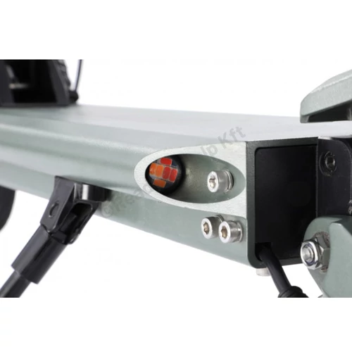 Vsett 8+ 1200W 16Ah elektromos roller RTH-Shop.hu